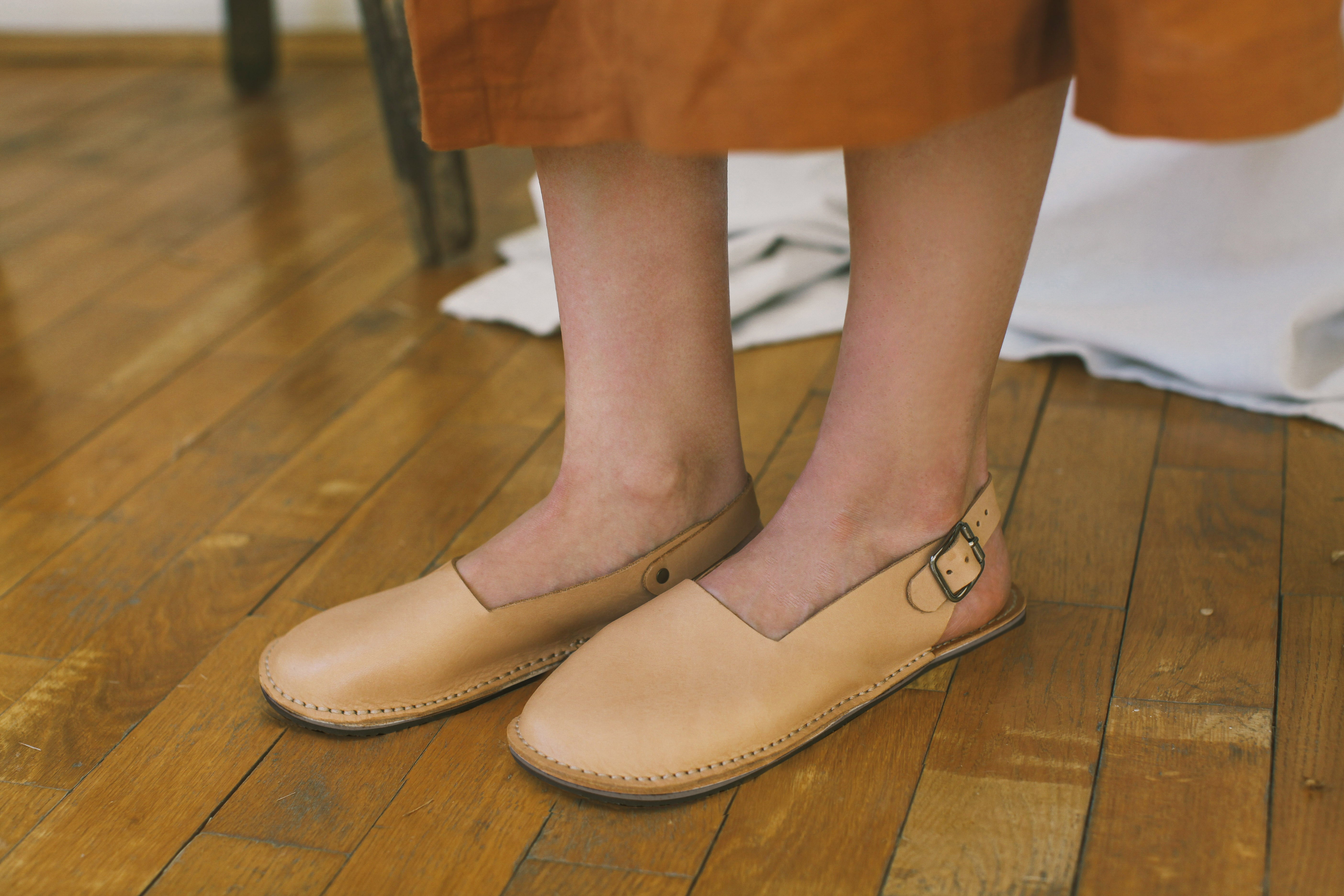 Olive Barefoot - Cuoio