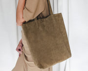 M Tote Bag - Tundra