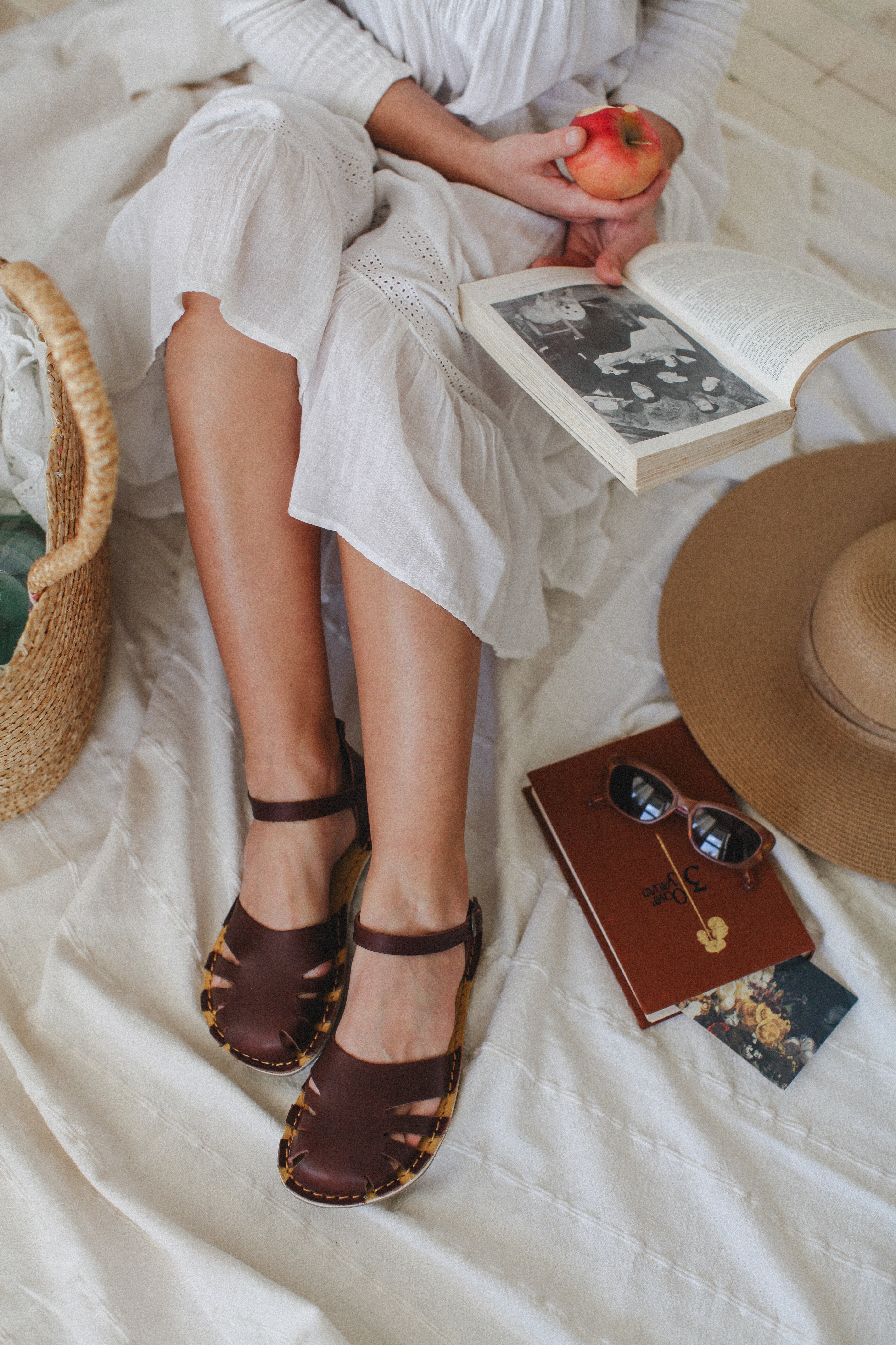 barefoot sandals side view with flexible sole