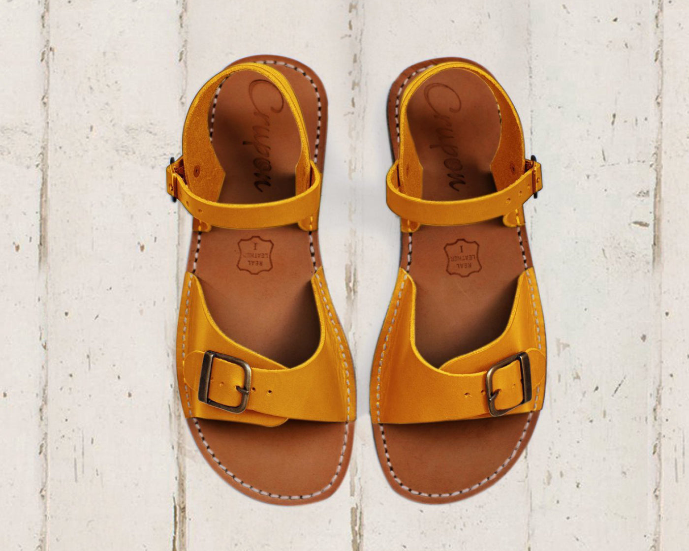 US 9.5 | EU 40 Mida - Mustard