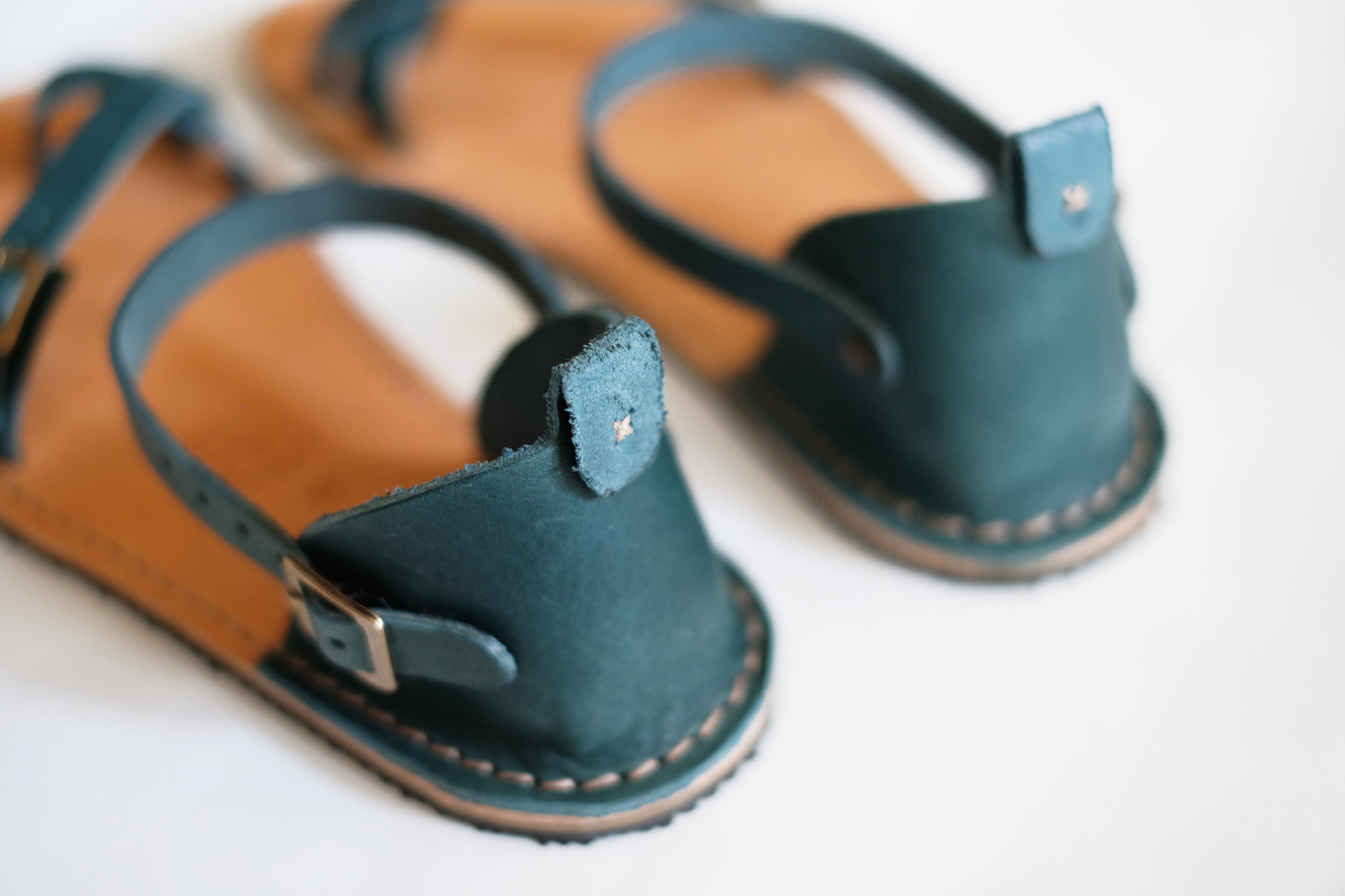 Febo Cross Barefoot - Avion