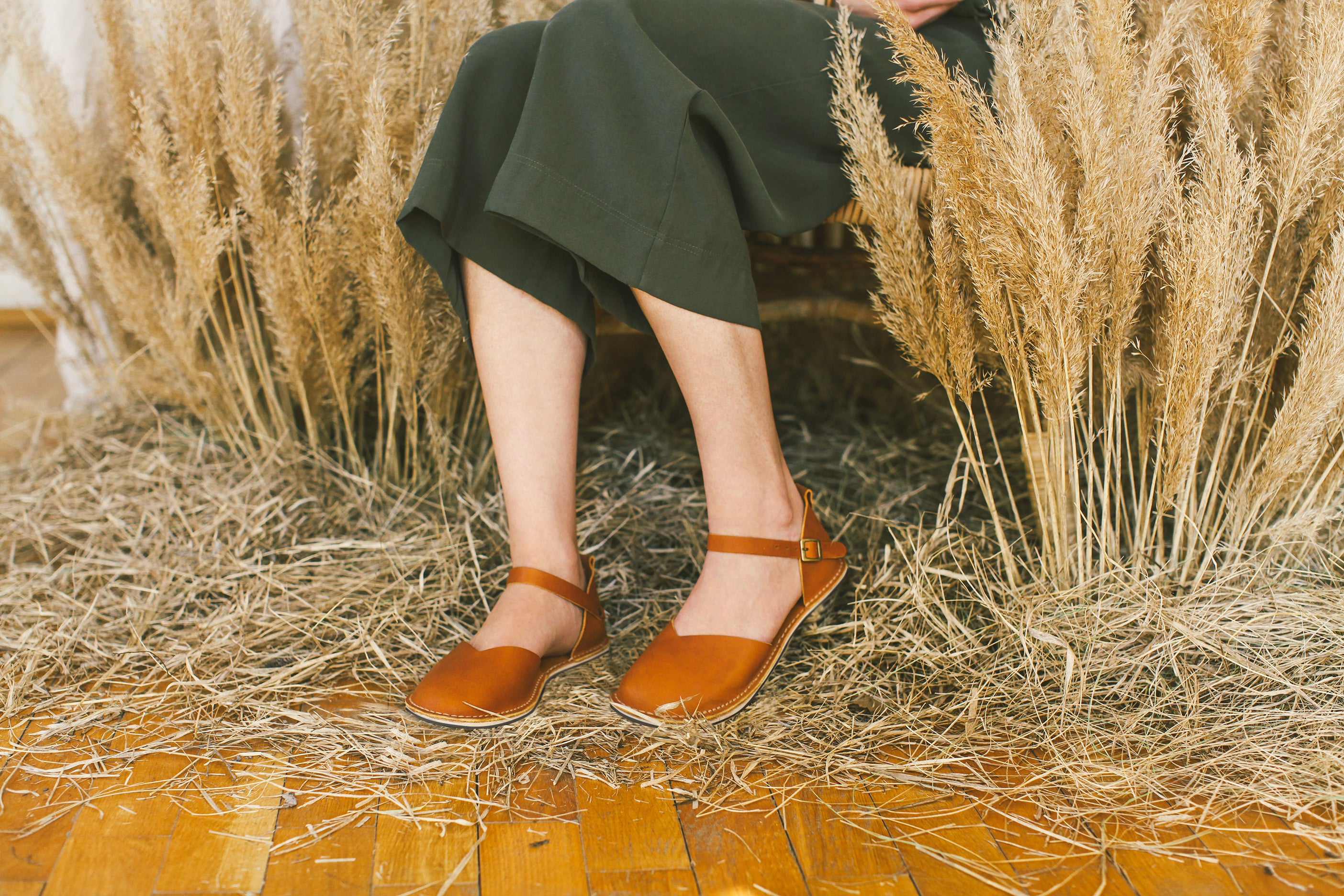 Trevi Leaf Barefoot - Ambra